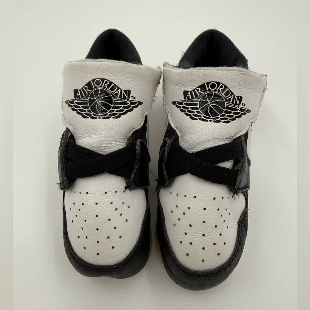Baby Air Jordan Shoes - Size 4C